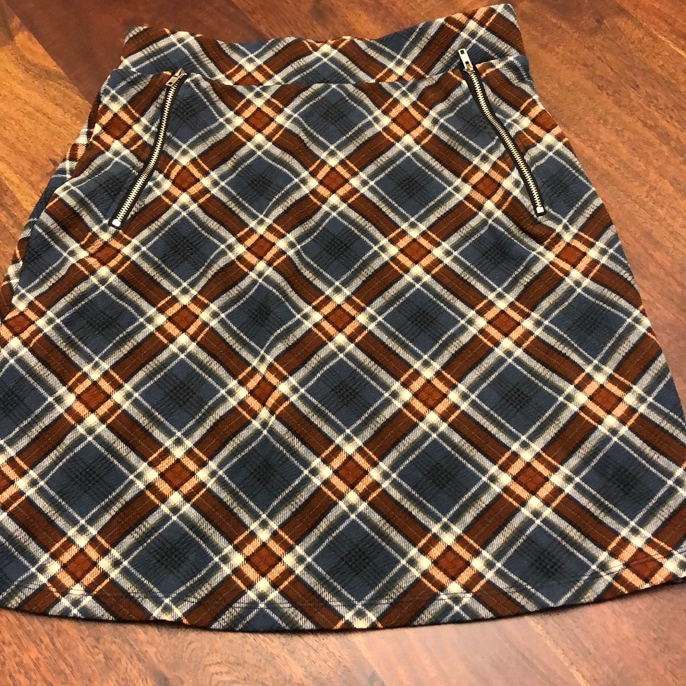 Kaileigh Maura Zip Pocket Detail Skirt